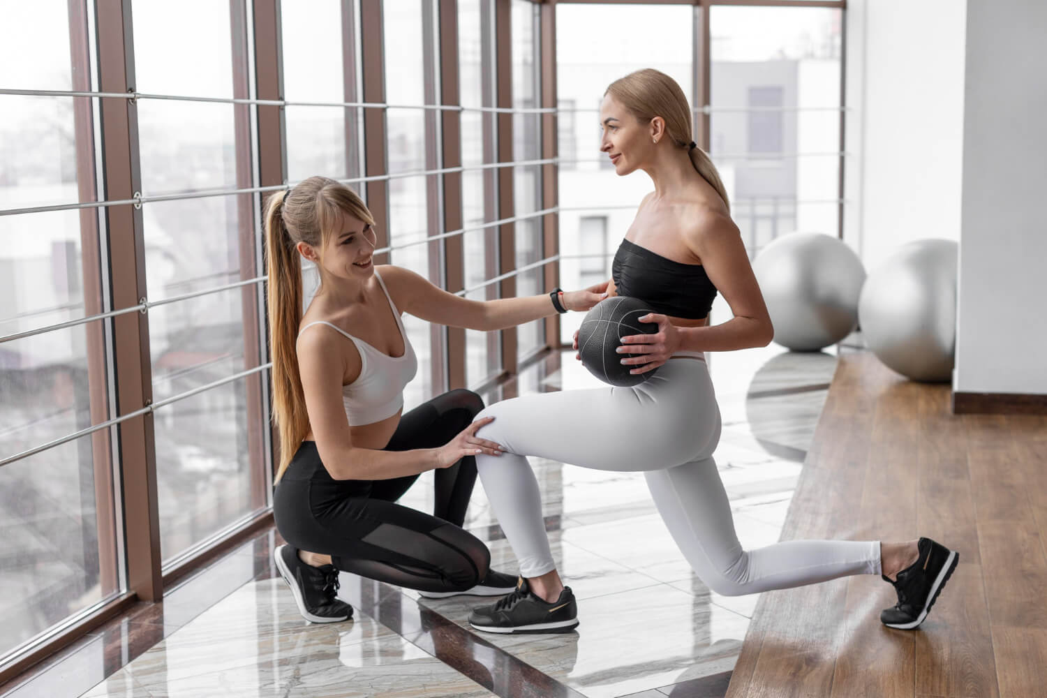 fitness trainer at home